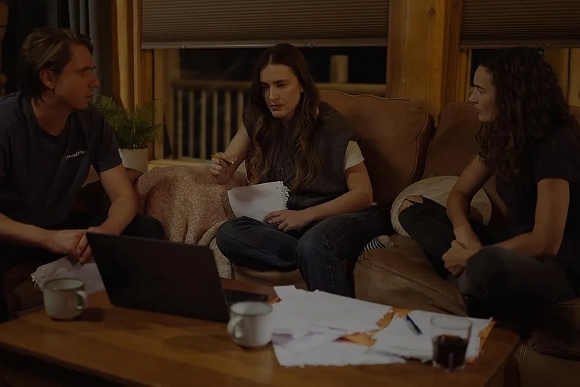 Kelley Mack, Joe Thomas y Rosa Robson en universal