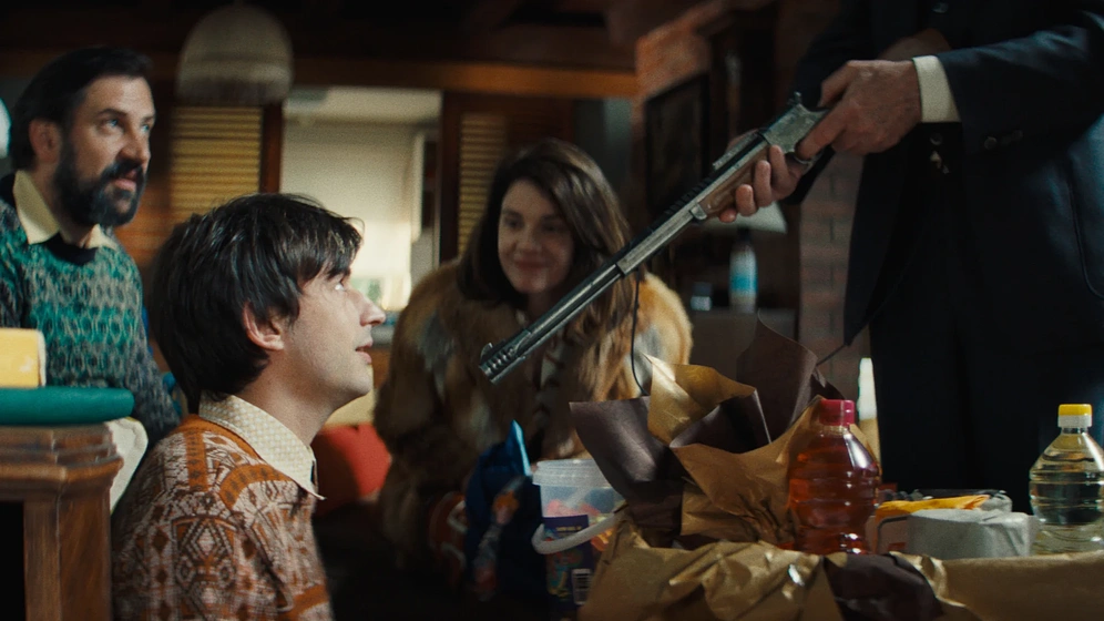 Goran Bogdan, Ivana Roscic y Roko Sikavica en The Uncle