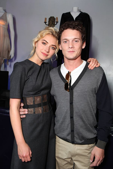 Anton Yelchin y Imogen Poots en Noche de Miedo (Comic-con. Agosto 2011)