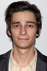 picture of actor Devon Bostick