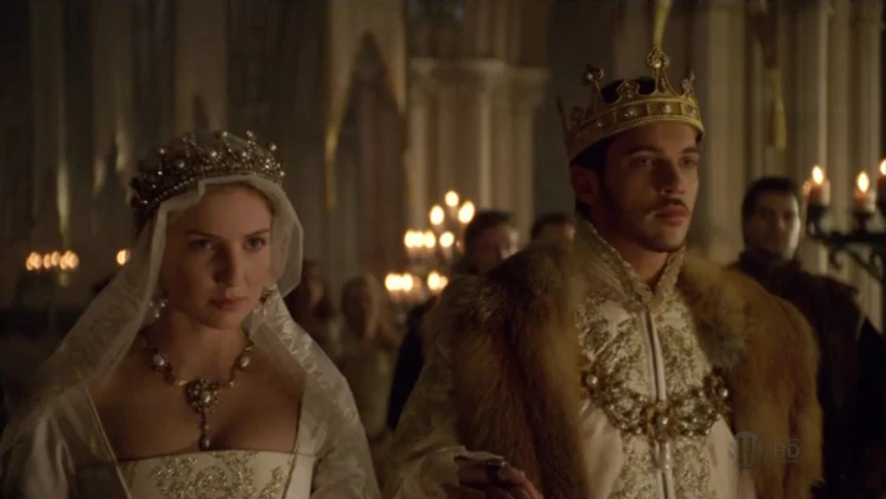Jonathan Rhys-Meyers y Annabelle Wallis en los-tudor