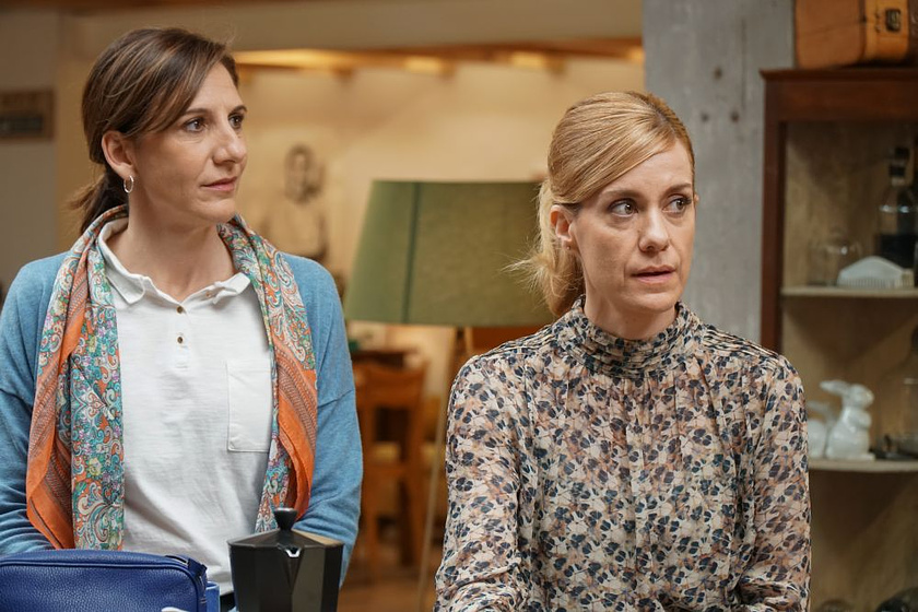 Malena Alterio y Alexandra Jiménez en Bajo Terapia
