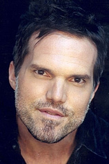picture of actor Jeb Brown