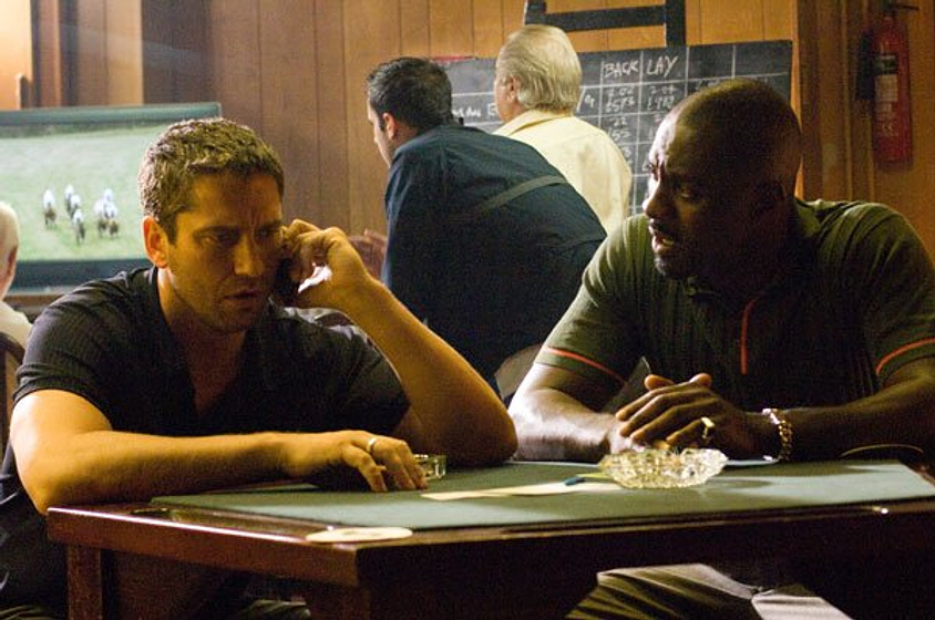 Gerard Butler y Idris Elba en RocknRolla
