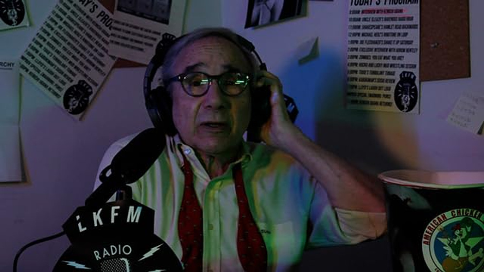Lloyd Kaufman en Visitors (Complete Edition)
