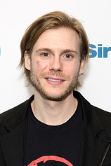 picture of actor Zachary Booth
