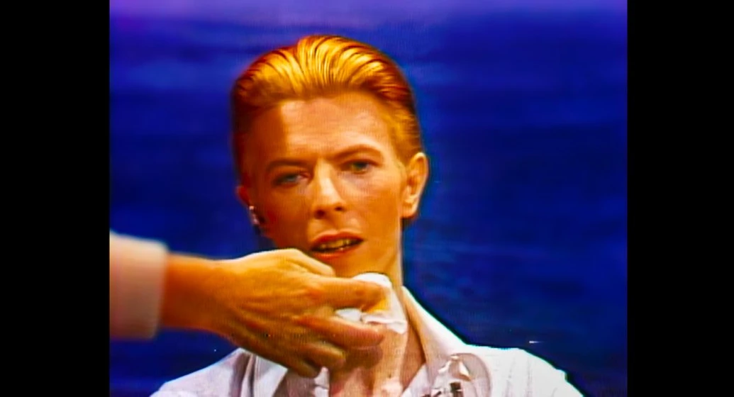 David Bowie en moonage-daydream