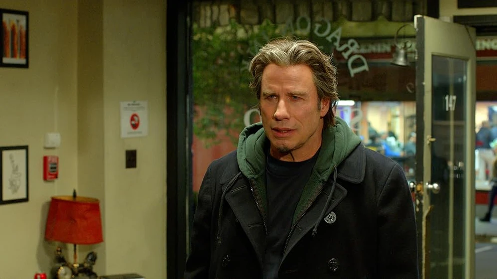 John Travolta en el-falsificador