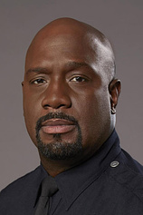 picture of actor Richard T. Jones