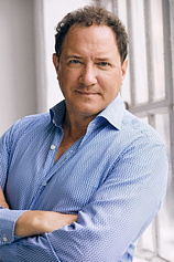 photo of person Kevin McCollum