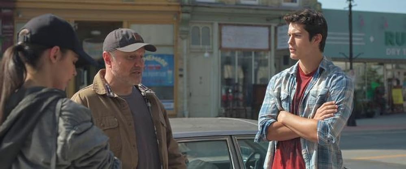 Enrico Colantoni, Sofia Carson y Wolfgang Novogratz en sigue-el-ritmo