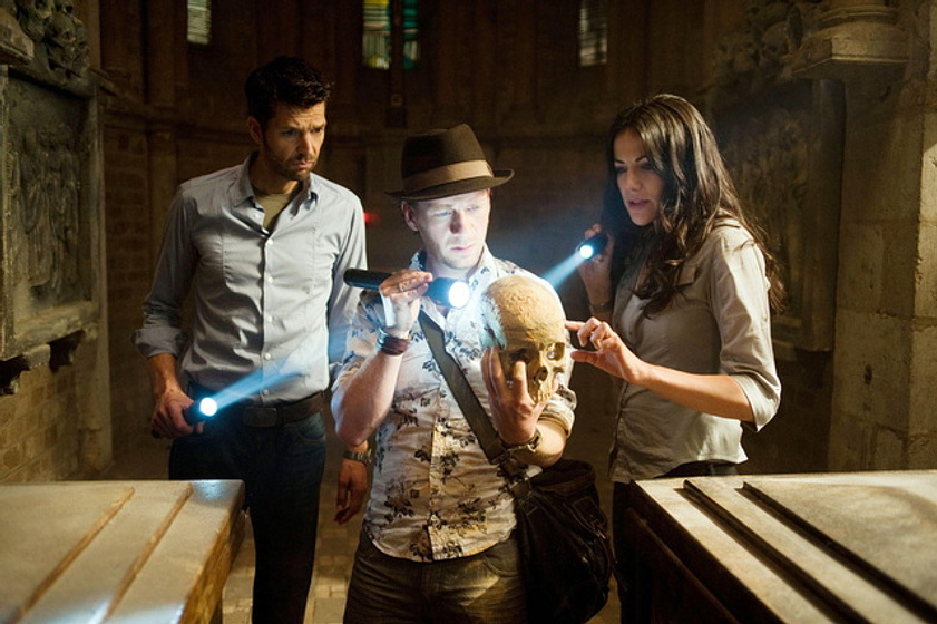 Kai Wiesinger, Fabian Busch y Bettina Zimmermann en El Código de Carlomagno: La Lanza Sagrada