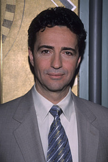 picture of actor Stephen Schnetzer