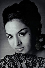 photo of person Lola Flores