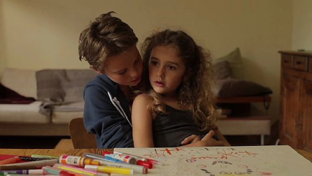 Zoé Héran y Malonn Lévana en tomboy