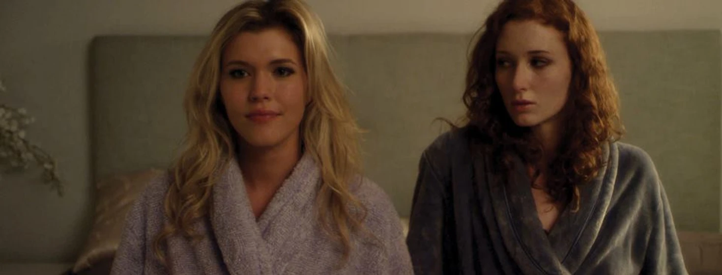 Jill Evyn y Sharon Hinnendael en anatomy-of-a-love-seen