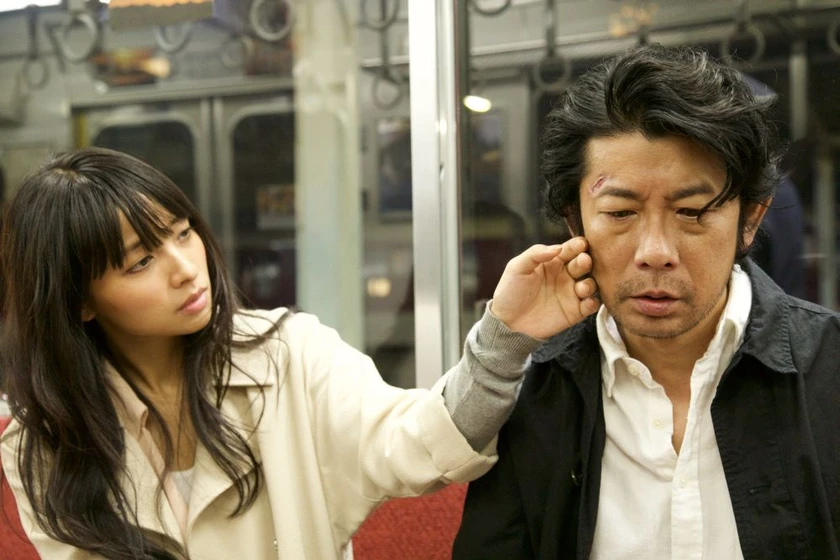 Masatoshi Nagase y Ayame Misaki en hacia-la-luz