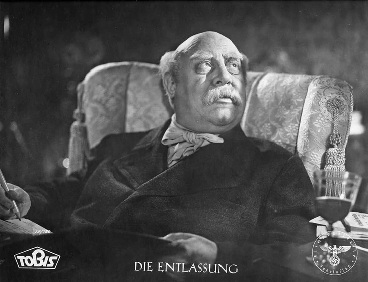 Emil Jannings en the-dismissal