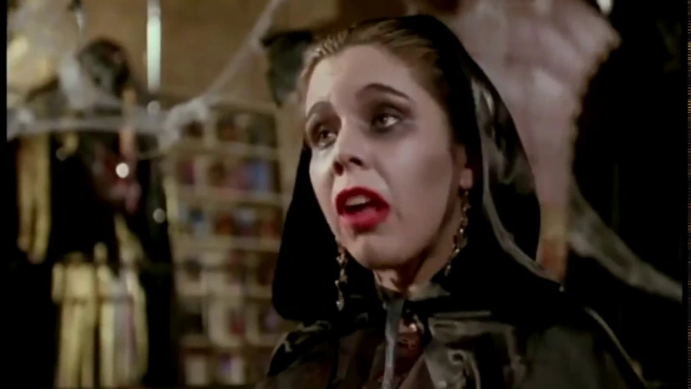 Tina Caspary en mi-madre-es-una-mujer-lobo