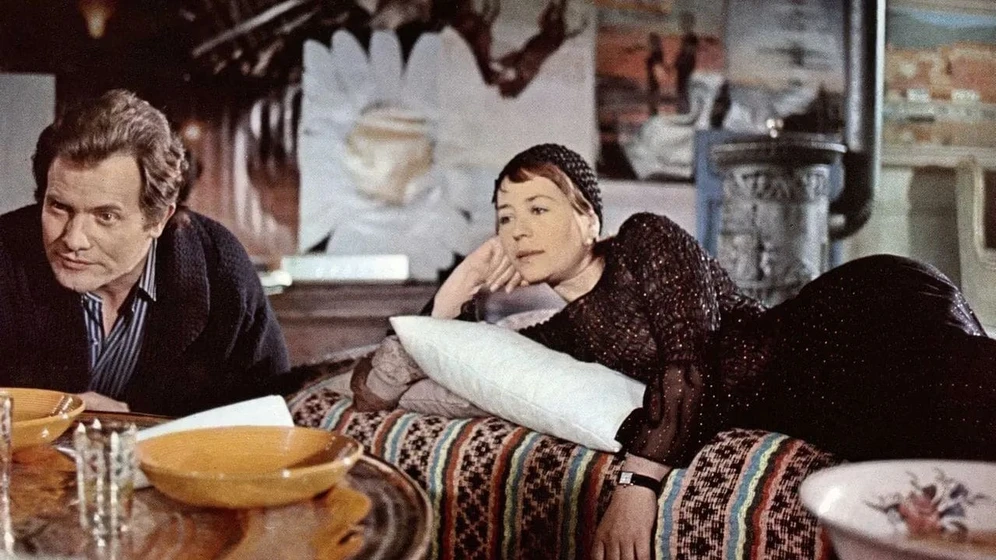 Annie Girardot y Bernard Fresson en amor-en-rebeldia