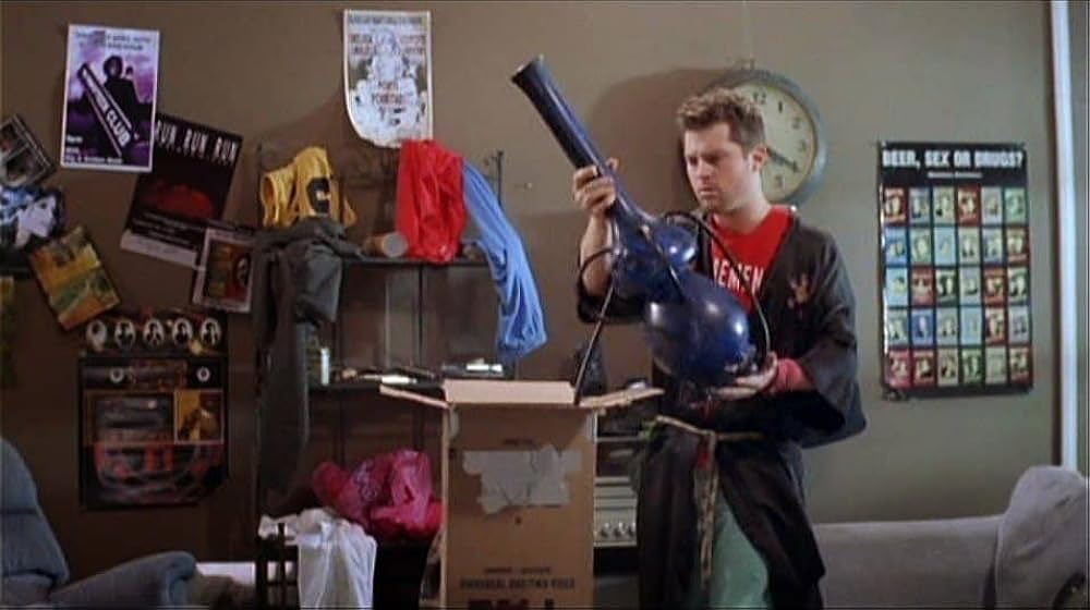 John Patrick Jordan en Evil Bong