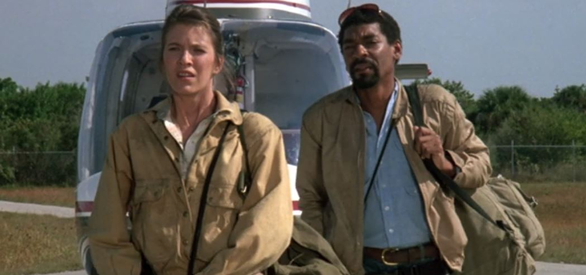 Lori Cardille y Terry Alexander en El Día de los Muertos