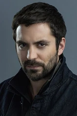 Foto de Rhys Coiro