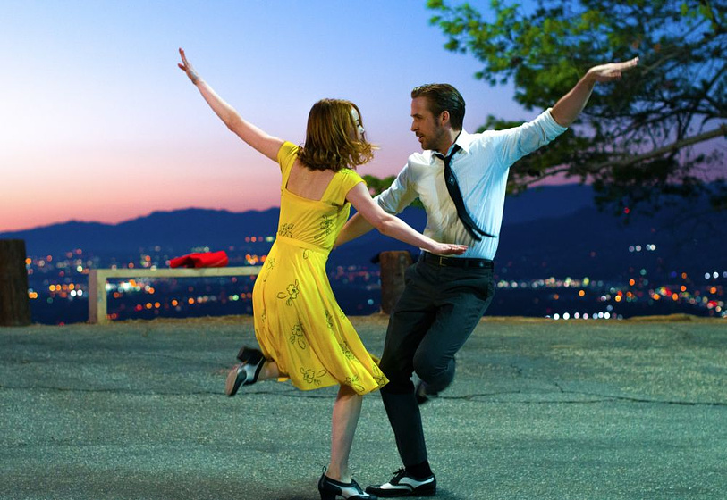 Ryan Gosling y Emma Stone en La Ciudad de las Estrellas. La La Land