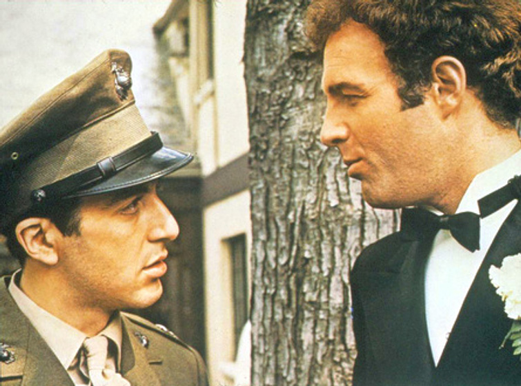 Al Pacino y James Caan en El Padrino