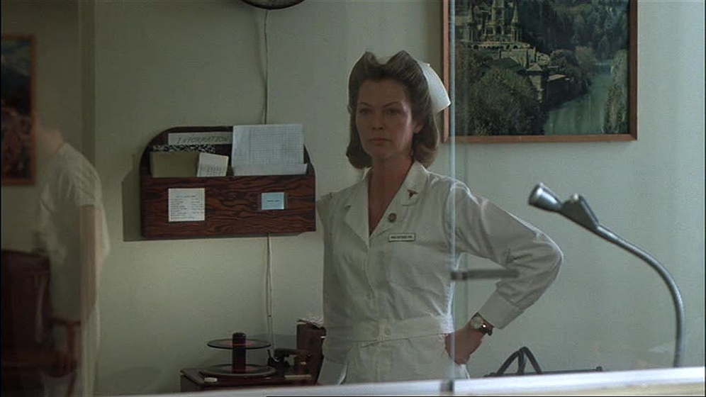 Louise Fletcher en Alguien voló sobre el Nido del Cuco