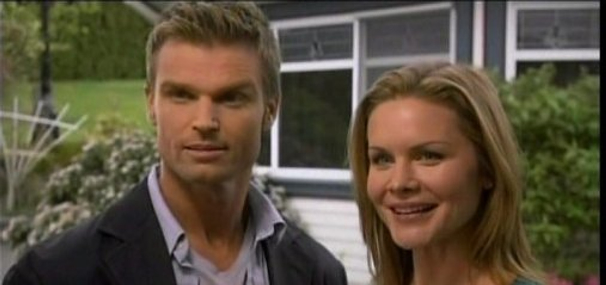 Josie Davis y Marc Menard en Seducida por la Mentira