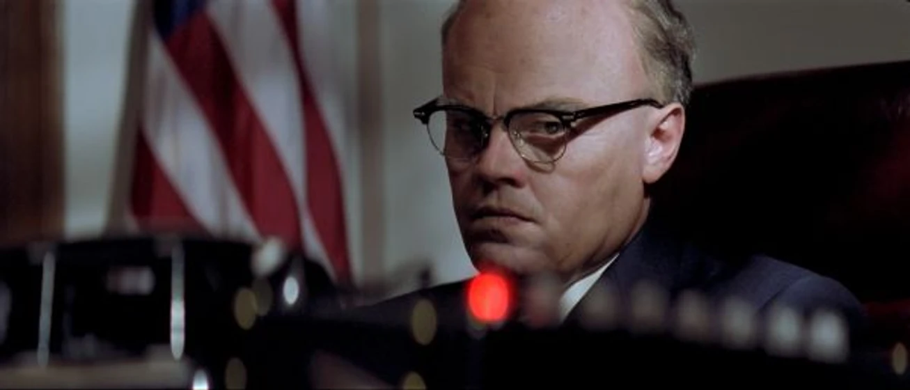 Leonardo DiCaprio en j-edgar