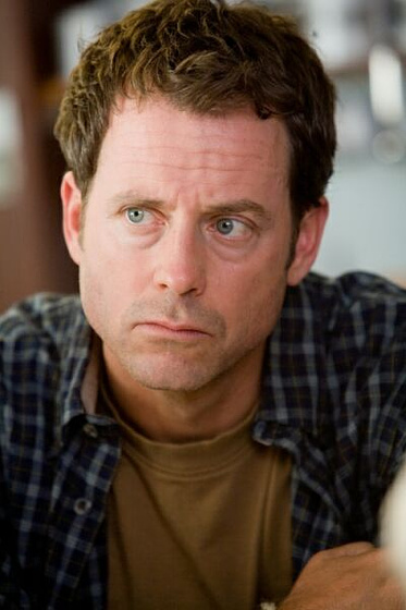 Greg Kinnear en El Juego del Amor