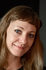 photo of person Emily V. Gordon