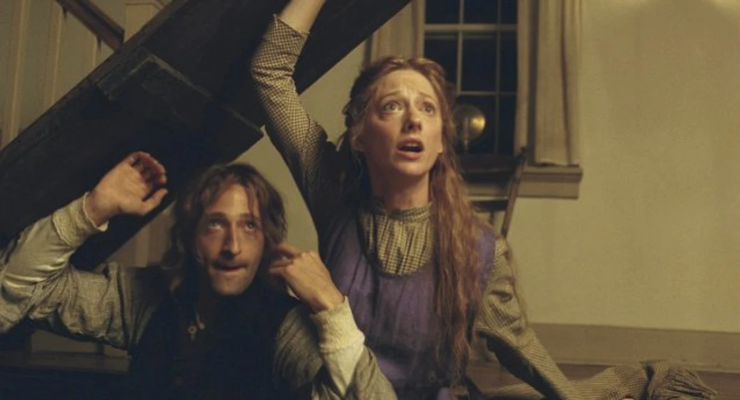 Adrien Brody y Judy Greer en el-bosque