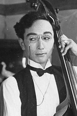 picture of actor Tokuji Kobayashi