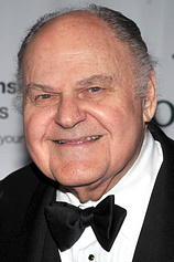 picture of actor George S. Irving