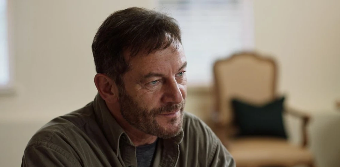 Jason Isaacs en mass