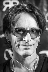 picture of actor Steve Vai