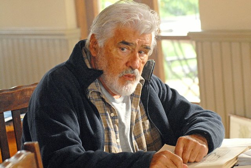 Mario Adorf en El Secreto de las Ballenas