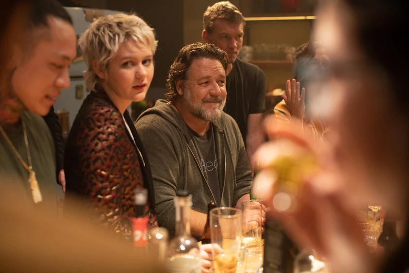 Russell Crowe y Ryan Simpkins en el-exorcismo-de-georgetown
