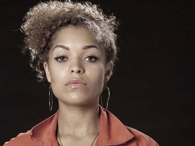 Antonia Thomas en Misfits