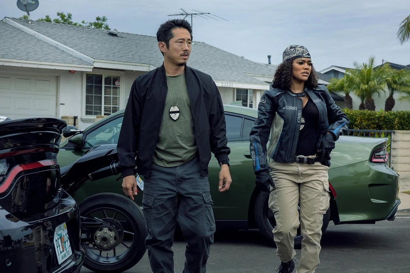 Teyana Taylor y Steven Yeun en el-botin