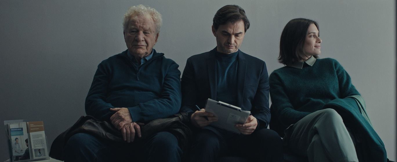 Lenn Kudrjawizki y Sophie Mousel en The Kiss of the Grasshopper
