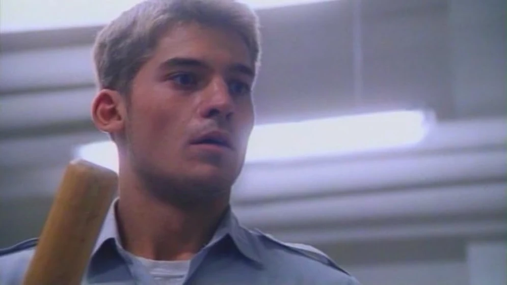 Nikolaj Coster-Waldau en el-vigilante-nocturno