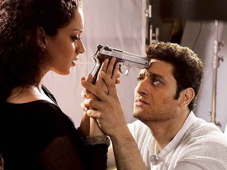 Kangana Ranaut y Shiney Ahuja en gangster