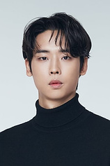 picture of actor Park Jung-woo