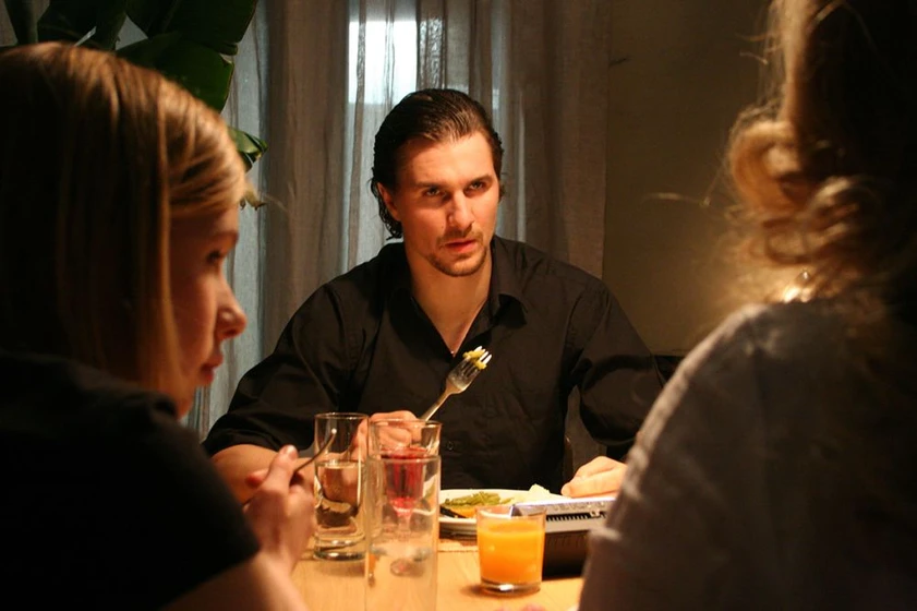Ervin Nagy y Laura Greenwood en pinprick