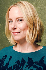 photo of person Amy Ryan