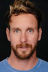 photo of person Tyler Nilson